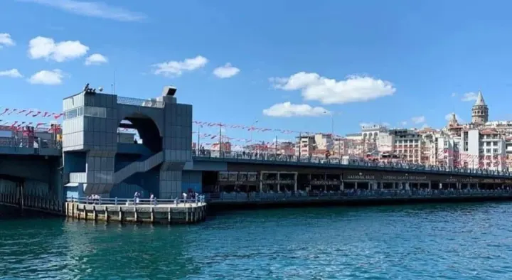 İçim Garip Bir Huzur Dolu...