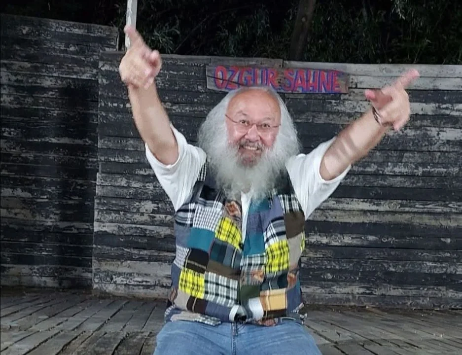 Mana bağımlılarına ilanen duyurulur...