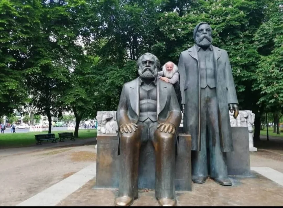 Fotoğraf arkası yazısı...