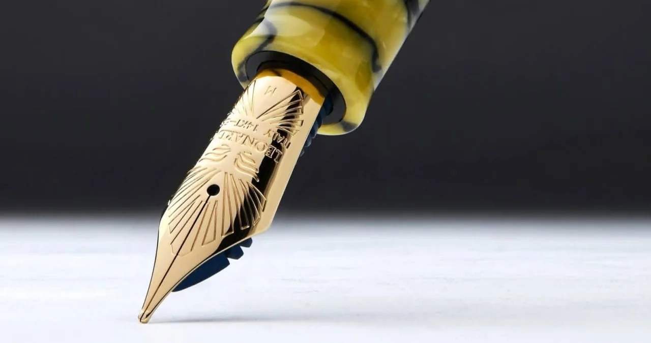 Kutsalın Gölgesinde Kurulan Düzen...