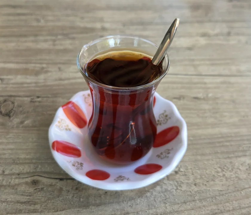 Demli Çay Partisi...