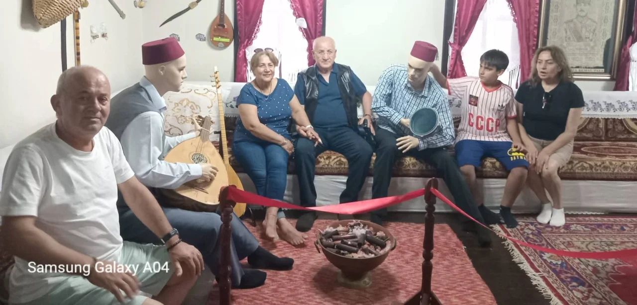 Zamanın Yavaşladığı Yerde Bir Nefestir Ladik...