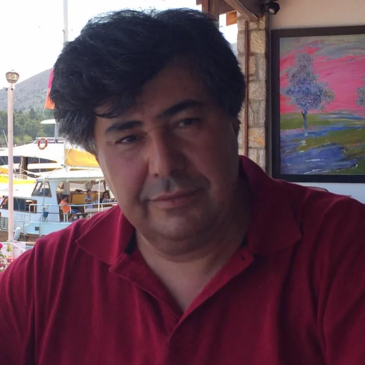 Bilginin Politikliği...