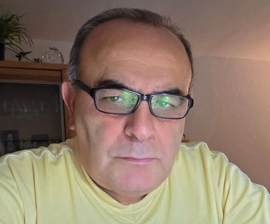 Karanlığa Teslim Olmayacağız!