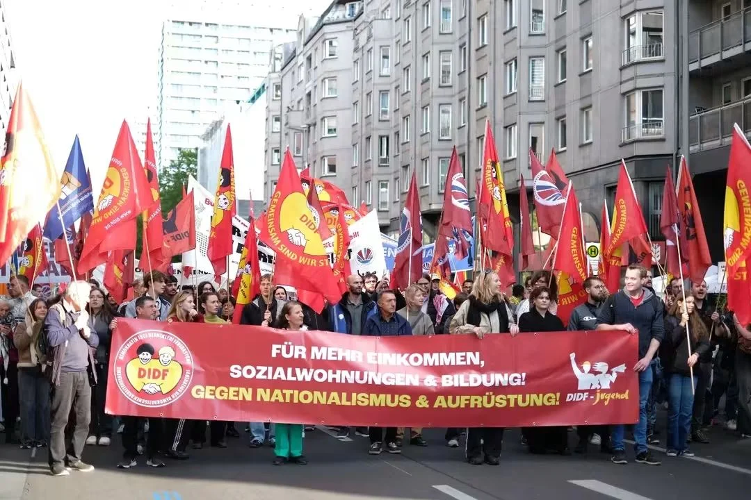 “AFD geliyor, faşizm geliyor” sloganıyla yaklaşmak yeterli değildir...