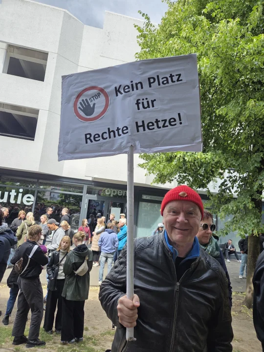 Bielefeld yine ırkçı faşistlere geçit vermedi...